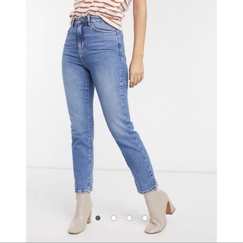 New Look straight leg jeans in mid blue
